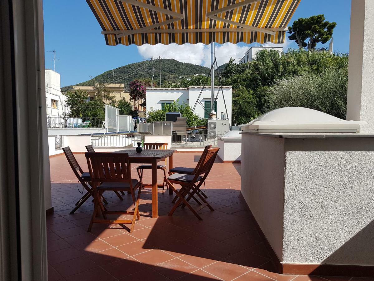 La Terrazza Dell^Ippocampo #Seaview Apartment อีสเกีย ภายนอก รูปภาพ